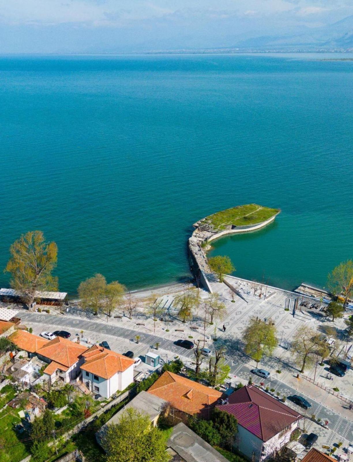 Hotel Flaer Shkodër Exterior foto